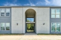 Building Photo - 3100 5th St