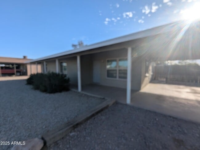 Building Photo - 1280 N Mesquite Ln