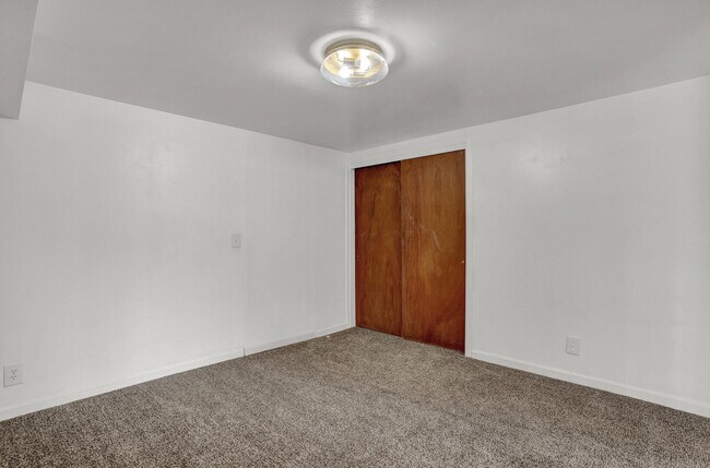 Building Photo - 15478 US-24