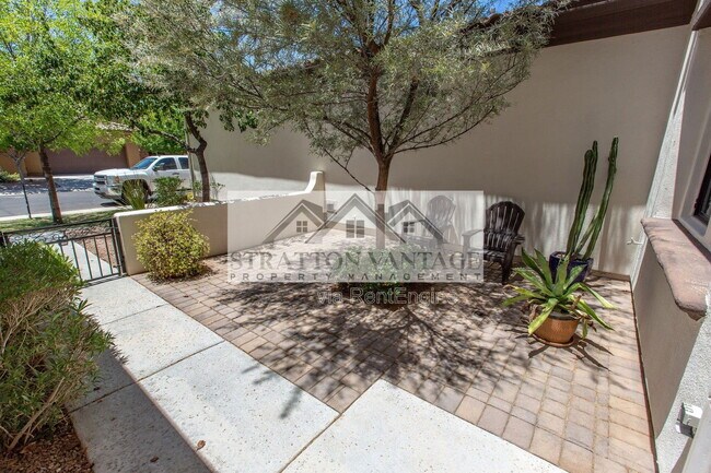 Building Photo - 4700 S Fulton Ranch Blvd