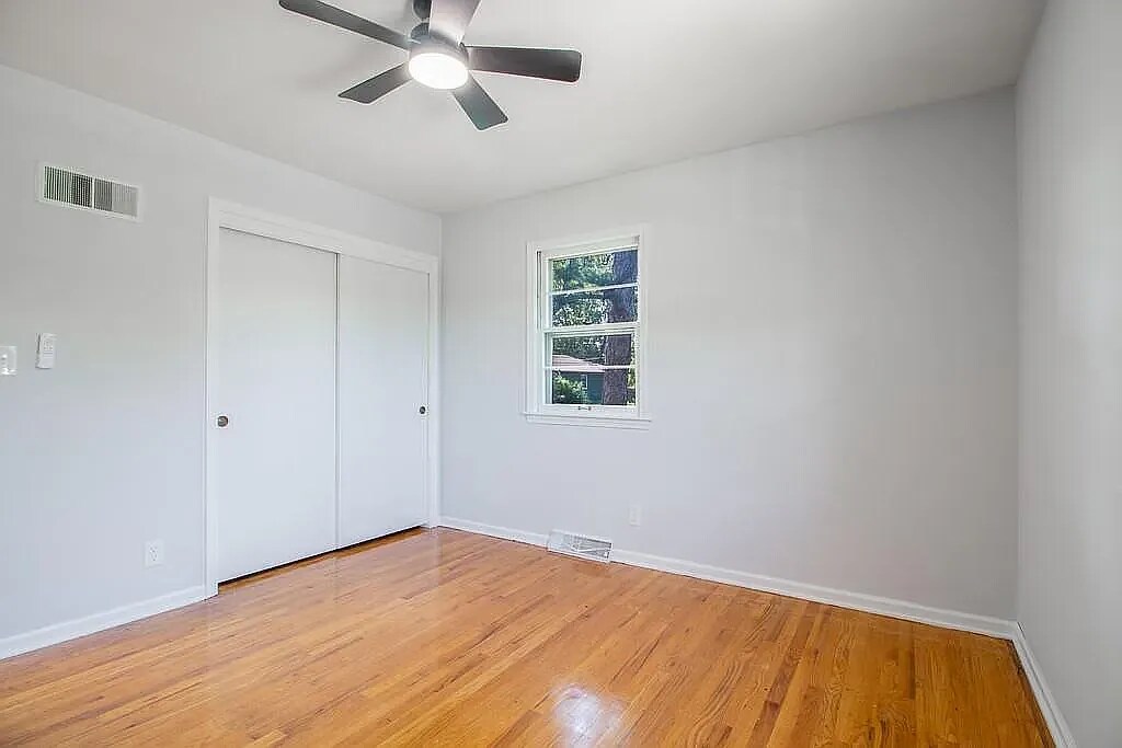Building Photo - 10729 McGee St