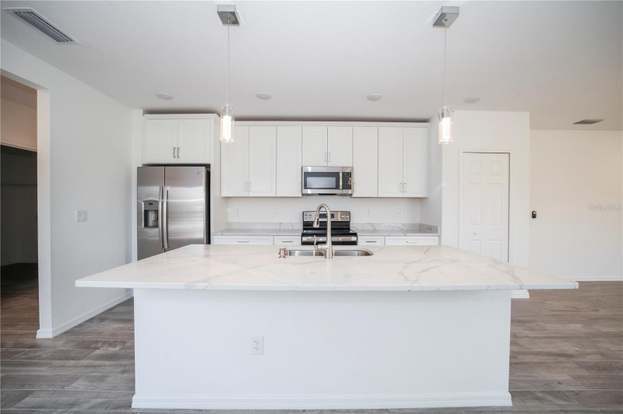 Building Photo - 16801 Celebration Dr