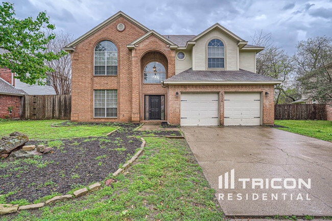 Building Photo - 6516 Ashwood Dr