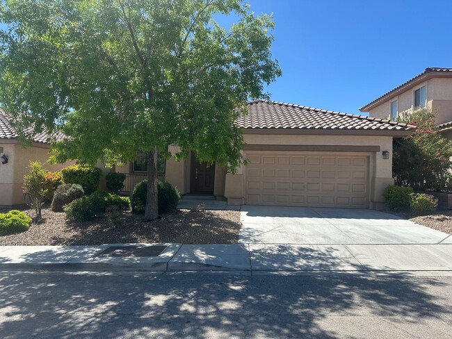 Primary Photo - Granite Peaks At Summerlin