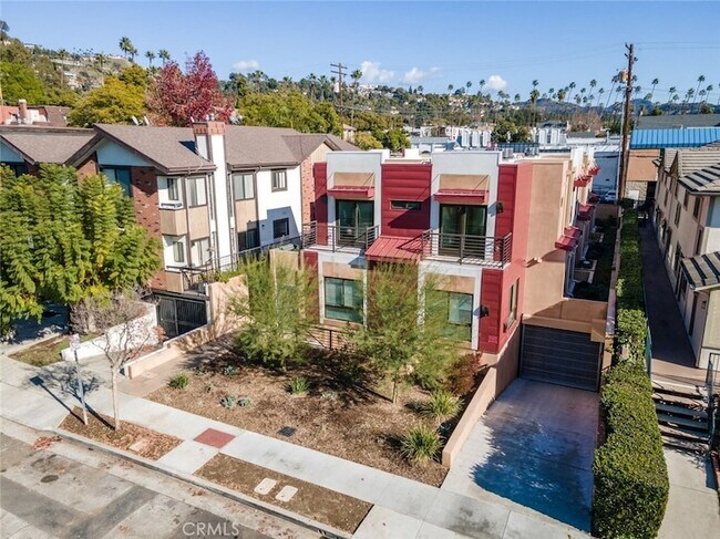 Building Photo - 1212 Viola Ave