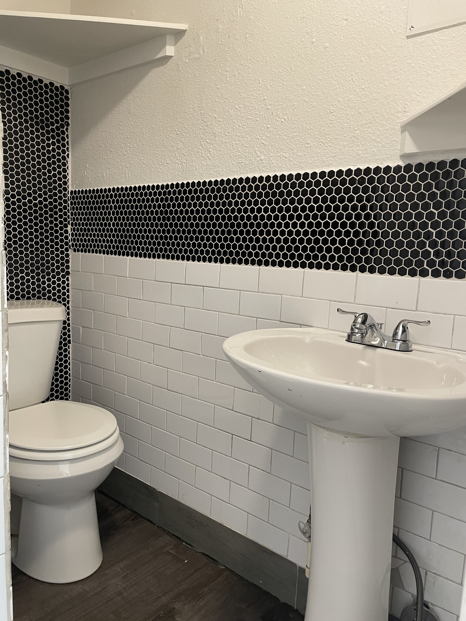 Building Photo - 1628 Sacramento