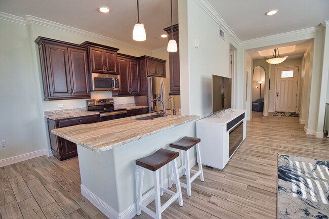 Building Photo - BEACH FRONT! Seasonal/Annual Rental – Turnkey Stunning Condo on Venice Island, 1,700+ sq ft, 2 Be...