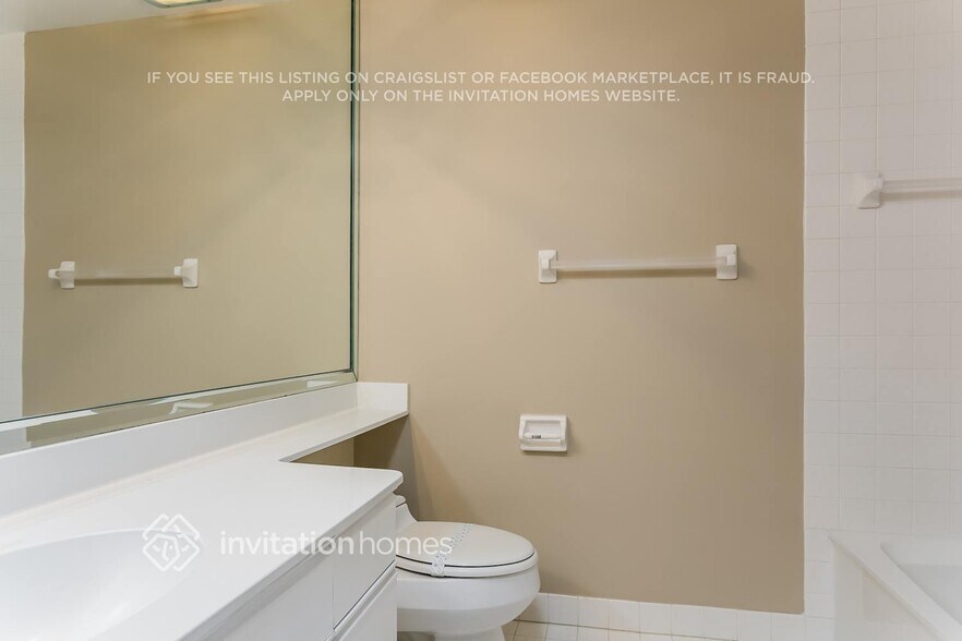 Building Photo - 3886 Candlewood Blvd