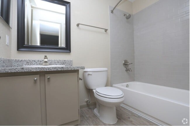 Building Photo - 510 Billie Bess Ln