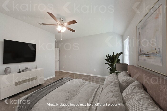 Building Photo - 410 Mango Dr