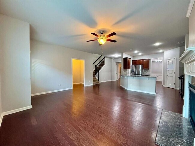 Building Photo - 5115 Breezewood Cir