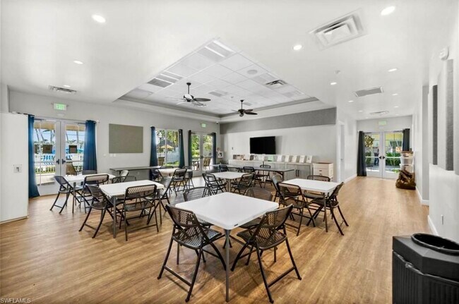 Building Photo - 1316 Pamplico Ct