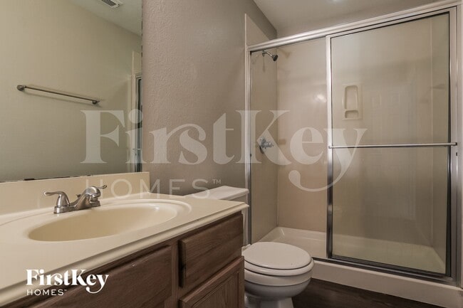 Building Photo - 3543 Garrison Run Dr