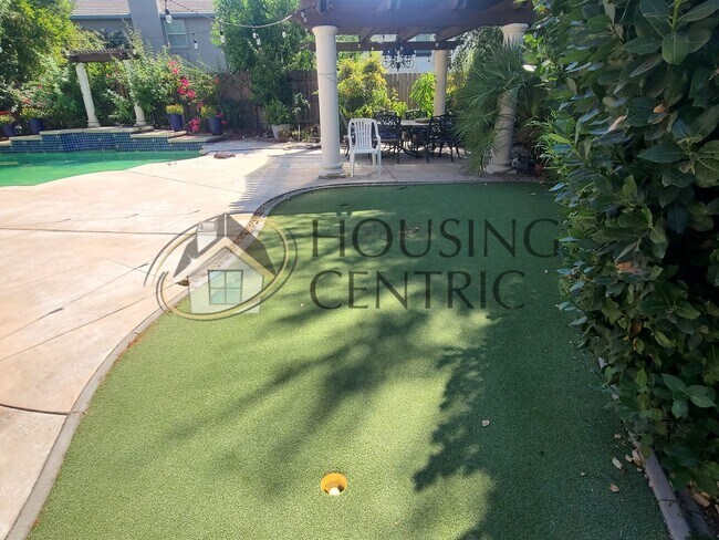 Building Photo - Executive Folsom Rental with a Pool, Energ...