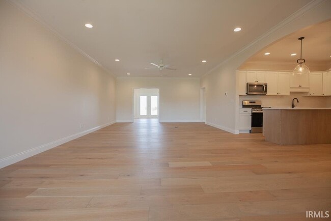 Building Photo - 3351 White Oak Trl