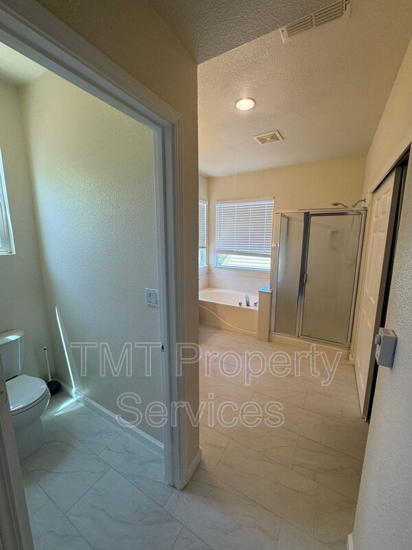 Building Photo - 9654 Little Harbor Way