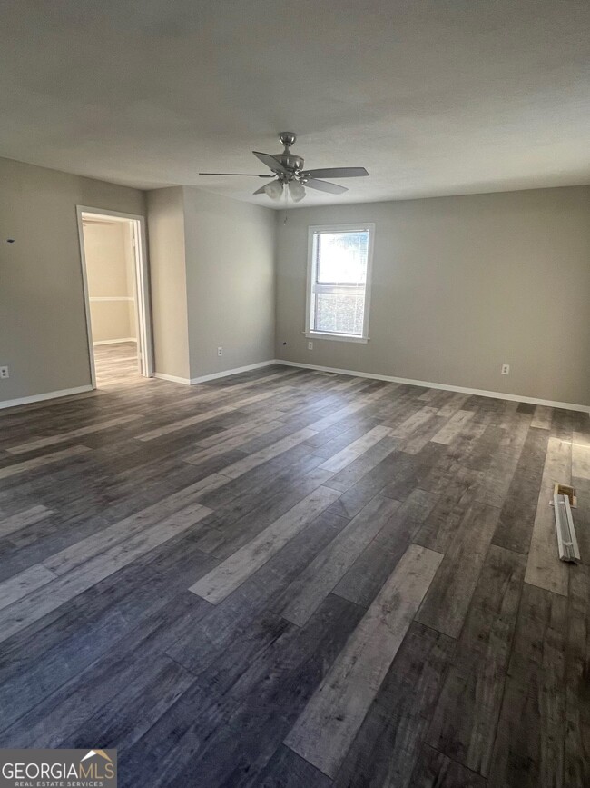 Building Photo - 2442 Womack Cir