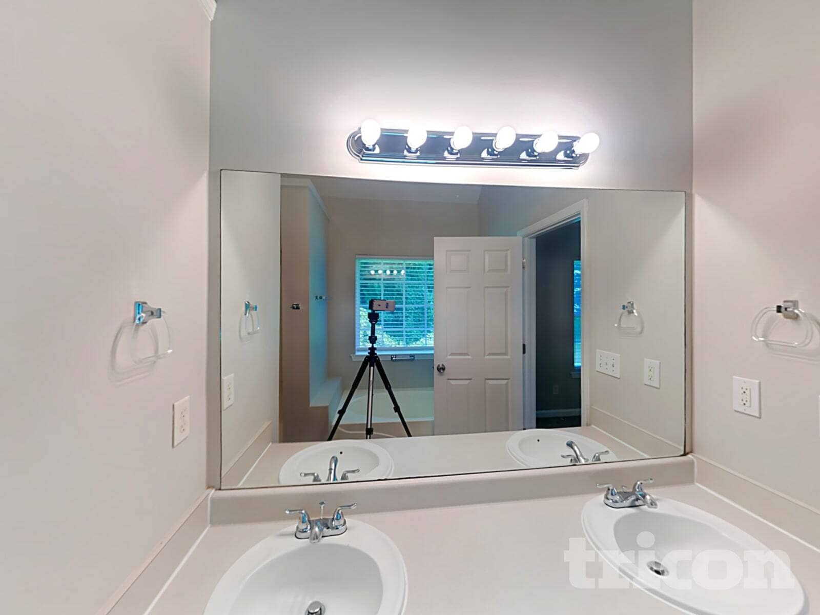 Building Photo - 110 Mason Ct