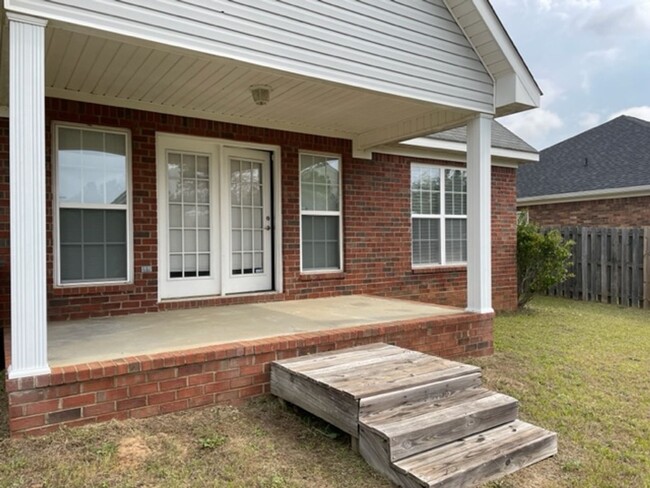 Building Photo - 4121 Elders Dr