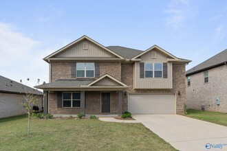 Building Photo - 116 Coco Cir