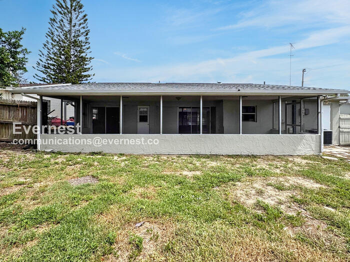 Building Photo - 3313 Ottway Dr