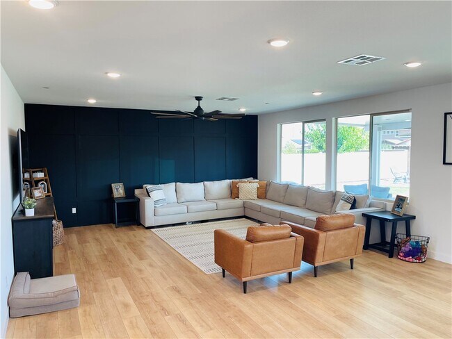 Building Photo - 30891 Laelia Cir