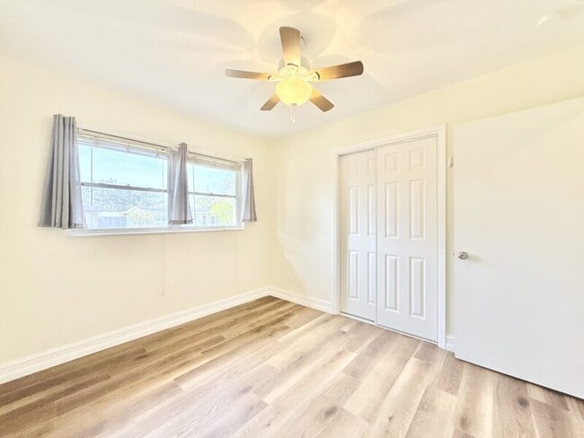 Building Photo - 2701 56th Ln N