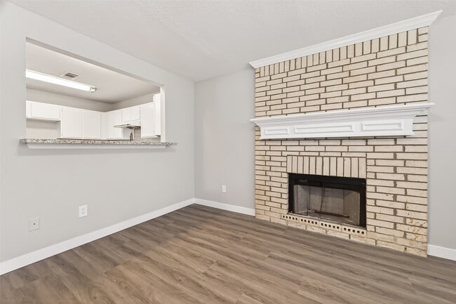 Building Photo - 8617 Mapletwist St