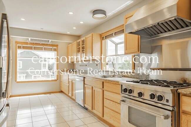 Building Photo - 4775 Sweetgrass Ln