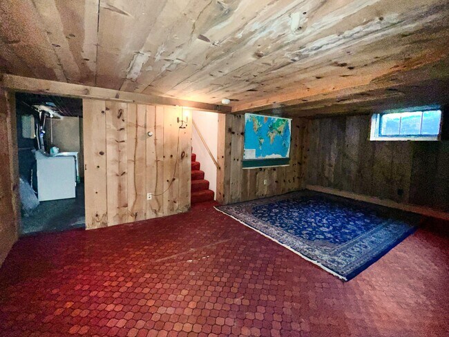Building Photo - 51 Elfman Dr