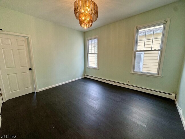 Building Photo - 318 Ampere Pkwy