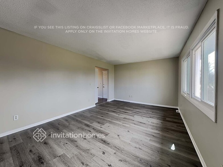 Building Photo - 5700 80th Ave N