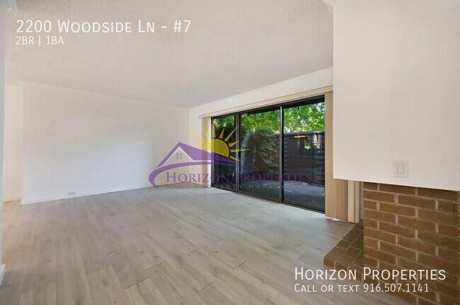 Building Photo - 2200 Woodside Ln