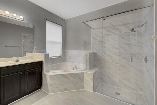 Building Photo - 1282 Pebble Ridge Ln