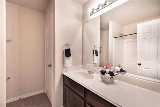 Building Photo - 4700 Evanshire Way