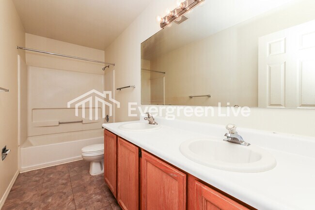 Building Photo - 6858 Charlesgate Rd