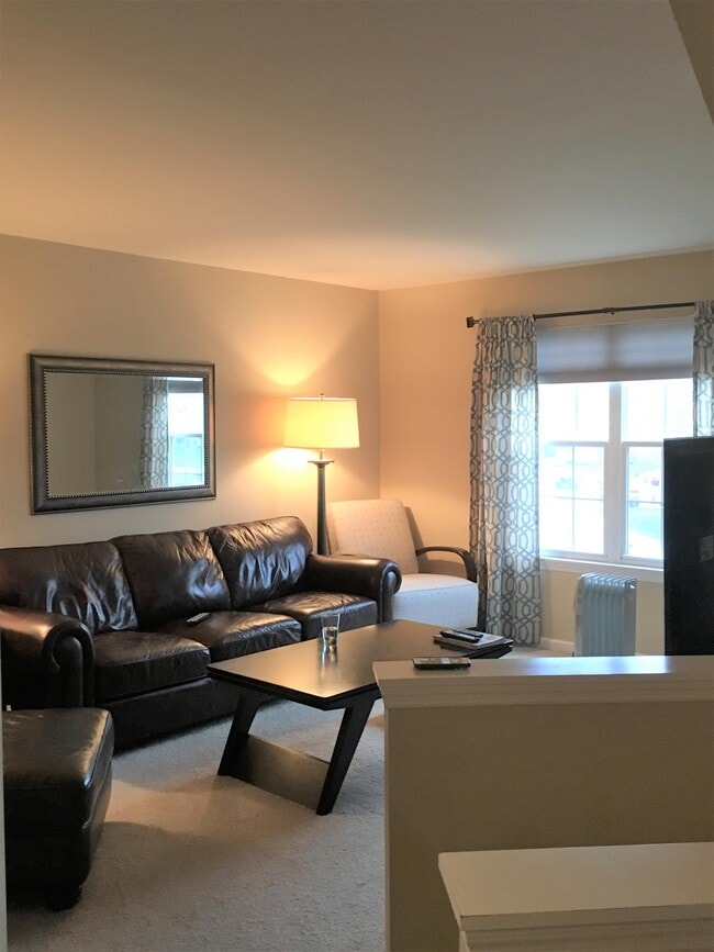 Building Photo - 4 Westfield Pl