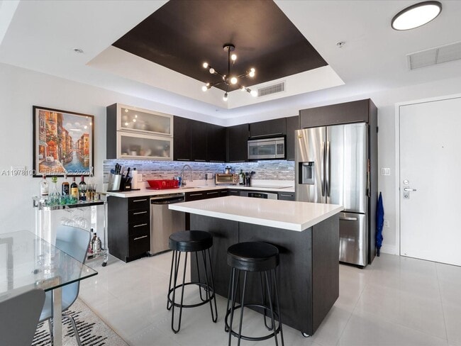 Building Photo - 90 SW 3rd St