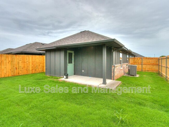 Building Photo - 10541 Lawson Pl Rd