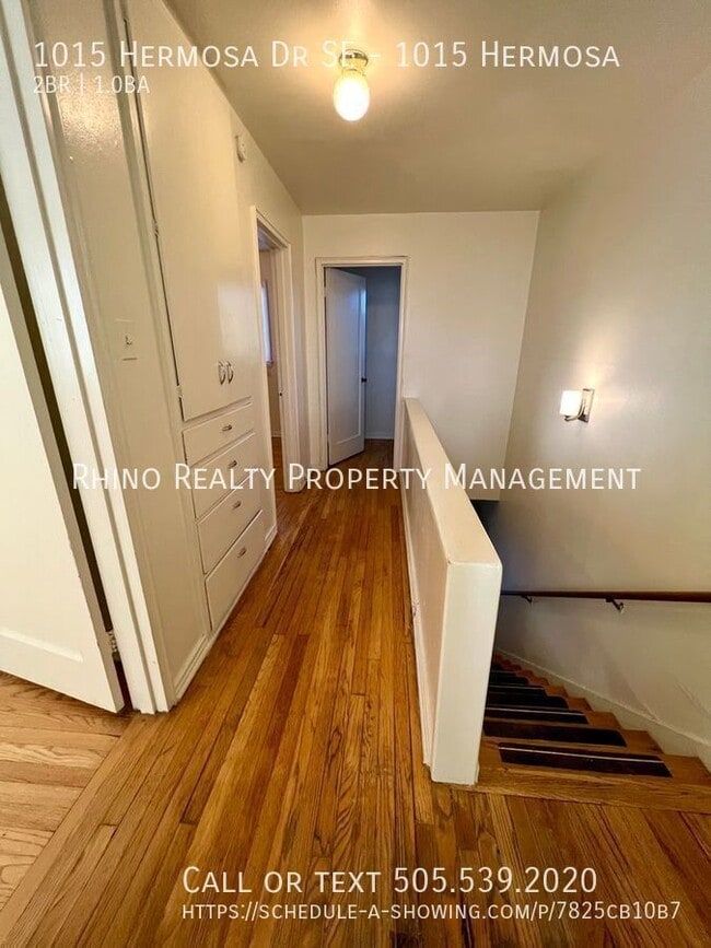 Building Photo - 1015 Hermosa Dr SE