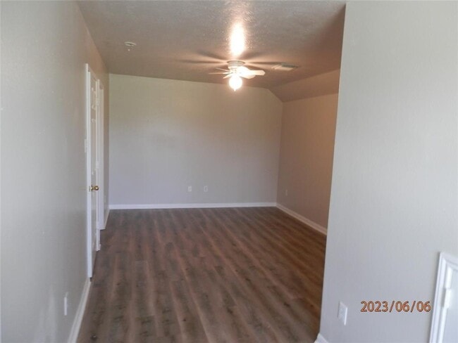 Building Photo - 1402 Cypress Cove St