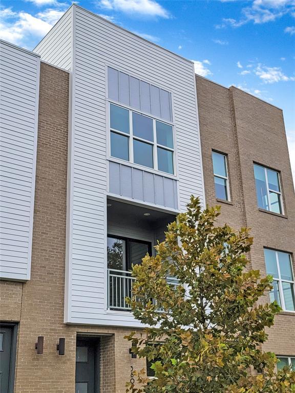 Building Photo - 3807 Threadgill St