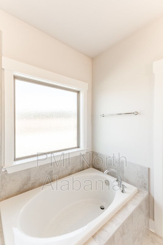 Building Photo - 125 Caspian Ln
