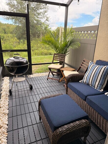 Building Photo - 2490 Stapleford Pl