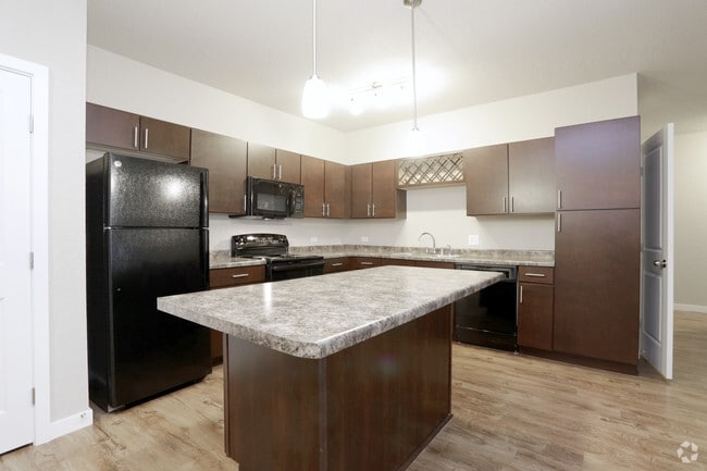 Interior Photo - Reserve at Romeoville