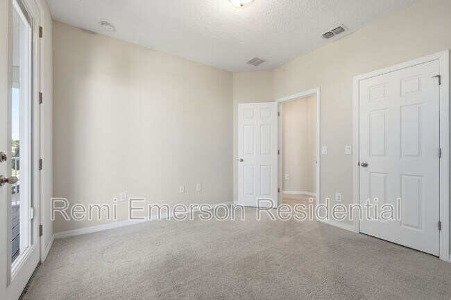 Building Photo - 14942 Guava Bay Dr