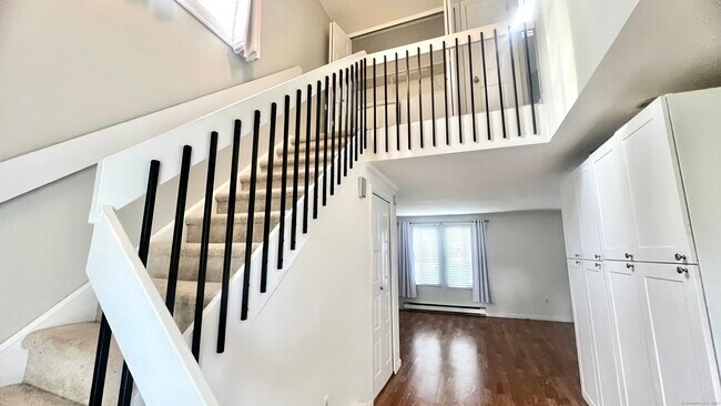 Building Photo - 1 Cinnamon Spring