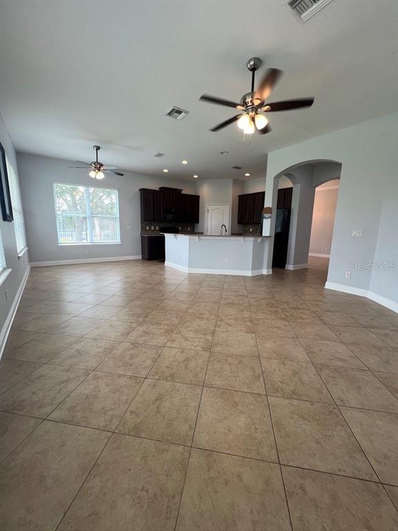 Building Photo - 7926 Stoney Hill Dr