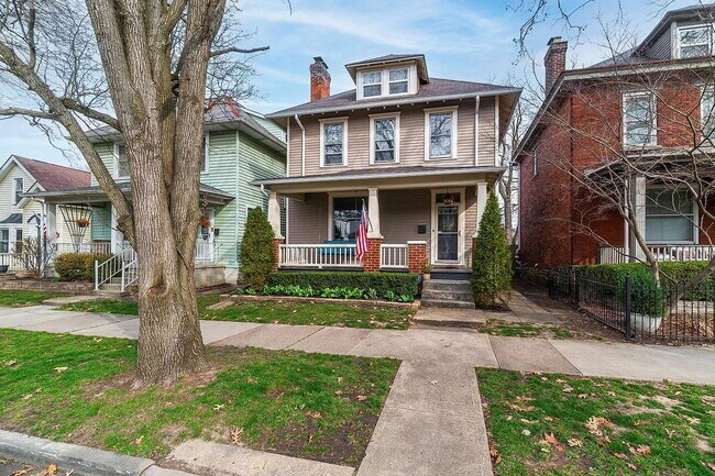 Building Photo - 236 E Mithoff St