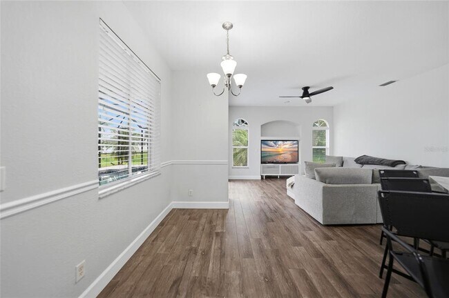 Building Photo - 2880 Vogler Ln